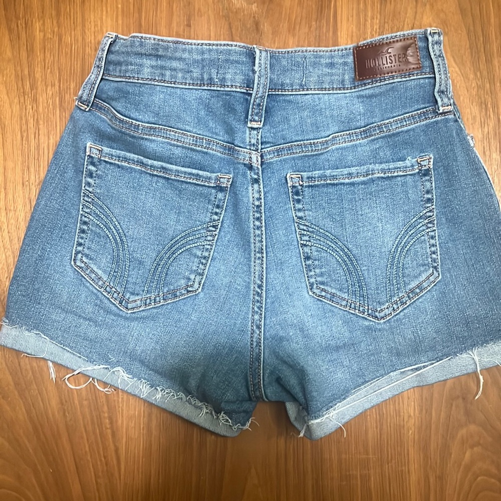 Hollister high rise mom shorts vintage stretch